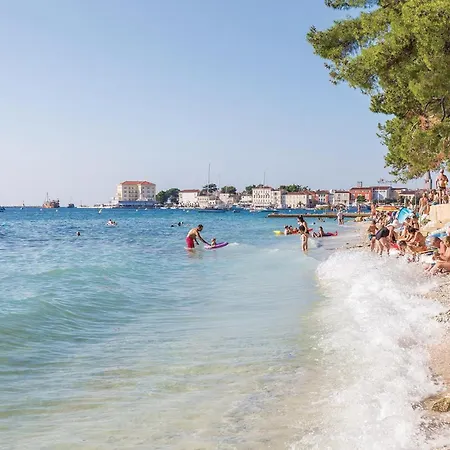 Stunning In With Wifi Appartamento Porec