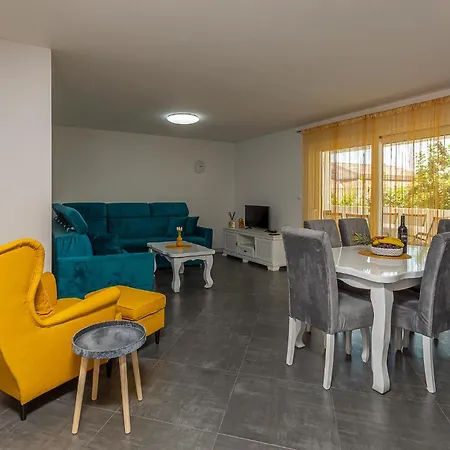 Apartman Stunning In With Wifi *