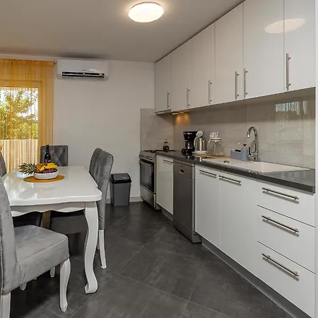 Stunning In With Wifi *