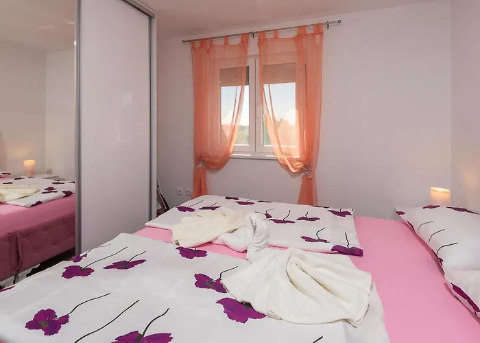Apartman Stunning In With Wifi Poreč